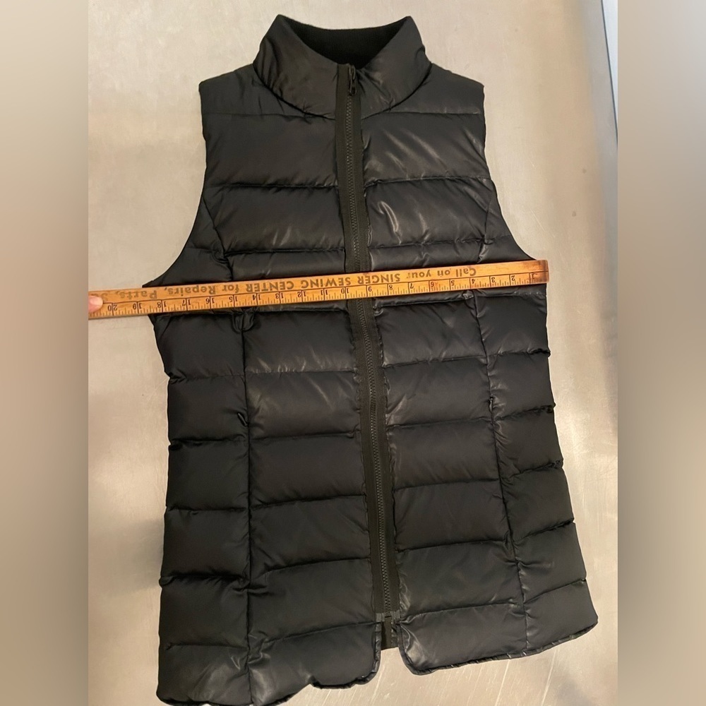 Roots - down filled long vest - Picture 7 of 11